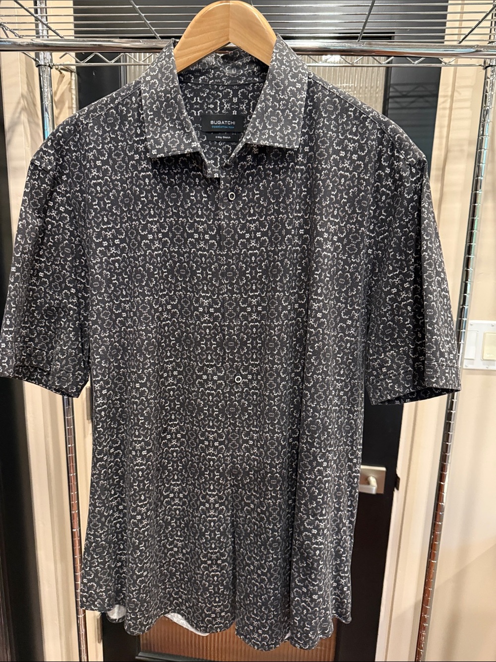 Bugatchi OoohCotton Tech Men’s Short Sleeve Shirt Black Floral 8 Way Stretch